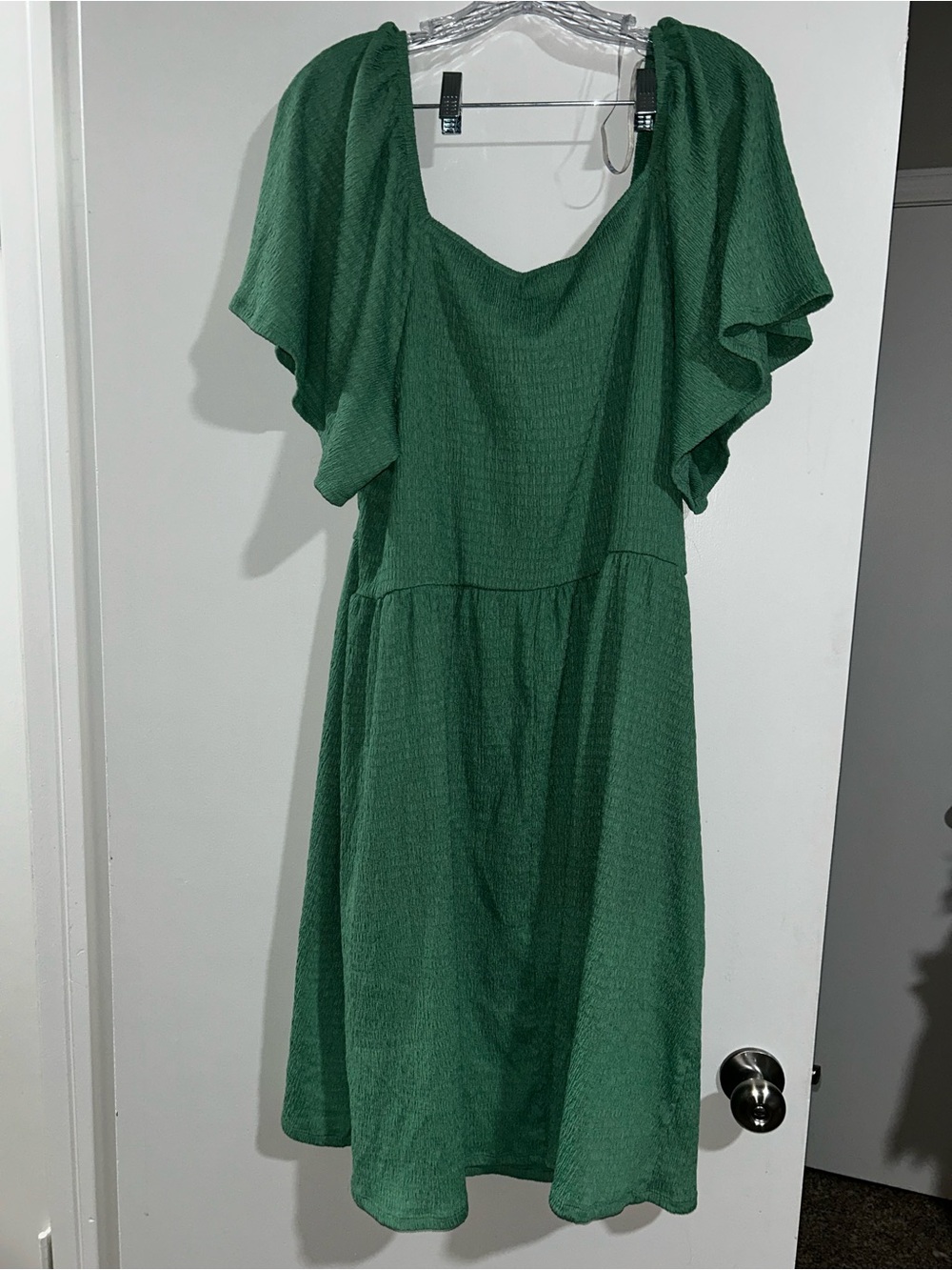 Ava & Viv Emerald Green Flutter-Sleeve Midi Dress